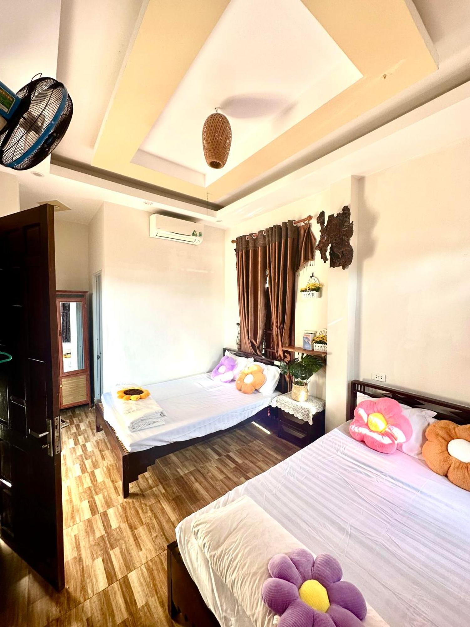 Ngo Khanh Homestay Tân Hiệ Exterior foto