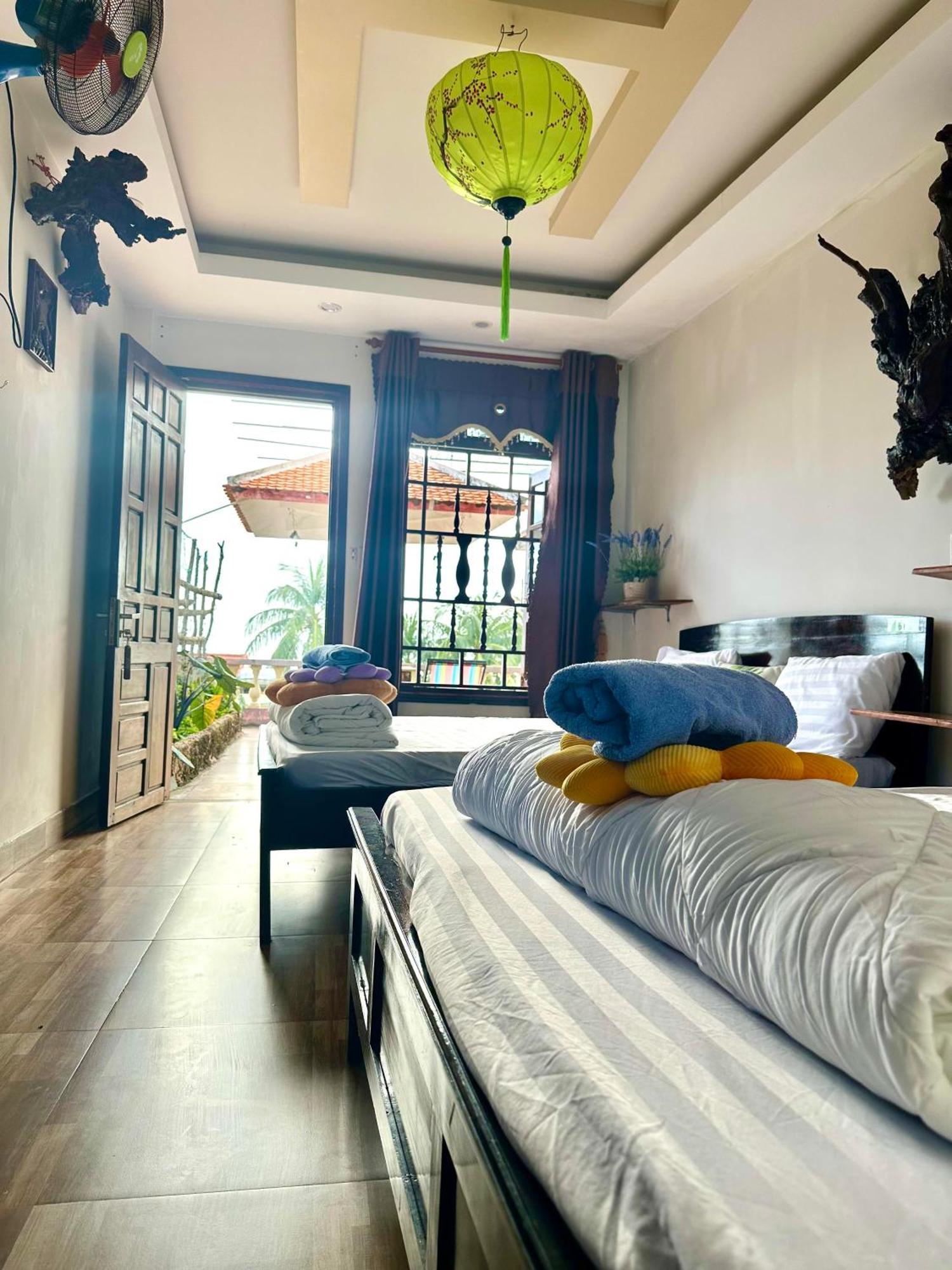 Ngo Khanh Homestay Tân Hiệ Exterior foto